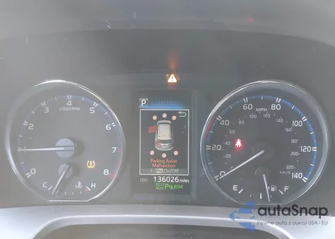 2017 Toyota Rav4 Limited z USA, uszkodzony, nr VIN JTMYFREV8HJ120953